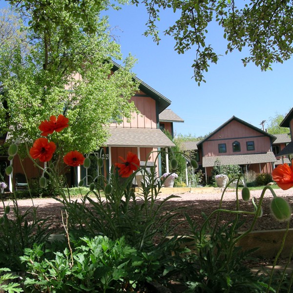 Blue Skies Inn - Hotel in Manitou Springs, Colorado